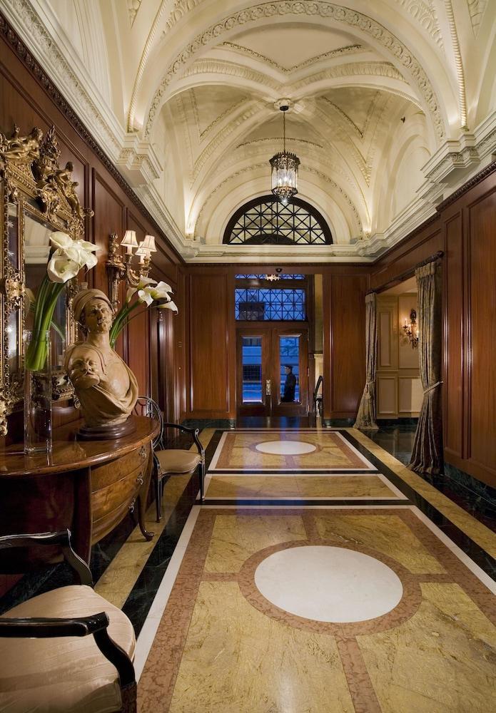 Hotel Le St. James Монреаль Экстерьер фото