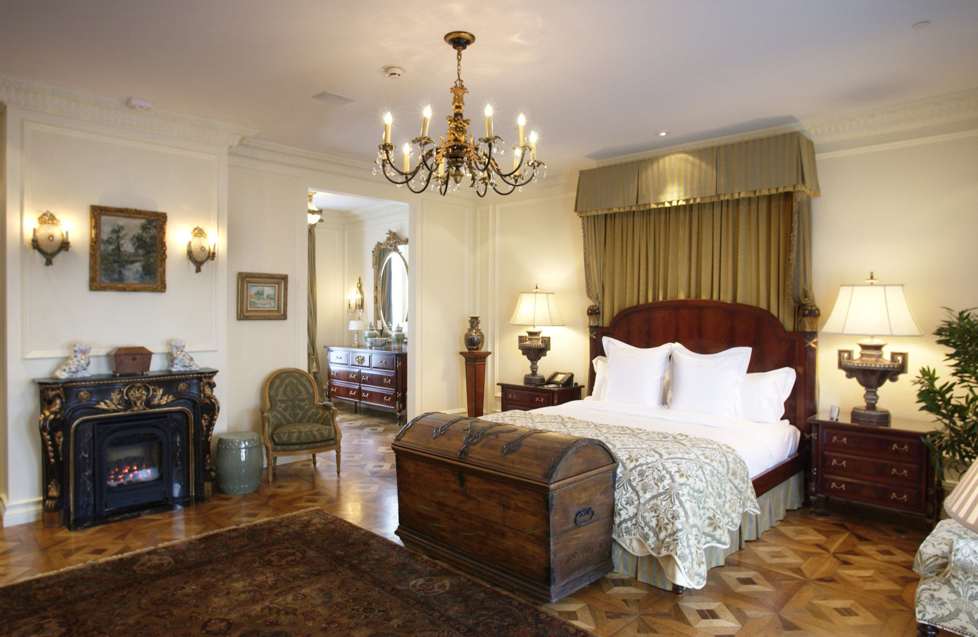 Hotel Le St. James Монреаль Экстерьер фото